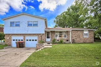 Building Photo - 914-A Crescent St