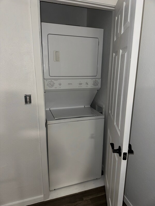 Foto del edificio - 1705 NW 48th St