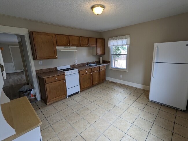 Foto del edificio - 718 Dogwood Hill Ln