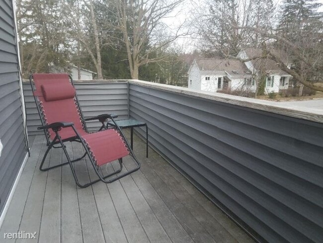 Foto del edificio - 1 br, 1 bath Apartment - 1320 Pine St