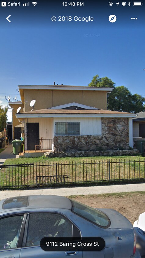Building Photo - 9111 Baring Cross St