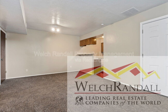 Building Photo - 1175 Canyon Rd