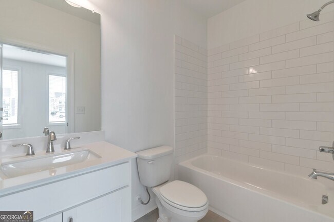 Foto del edificio - 1140 Larkin Dr