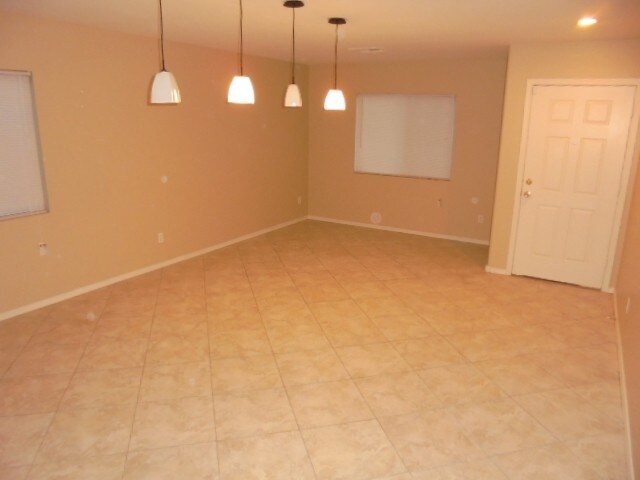 Foto del edificio - 22644 W Pima St