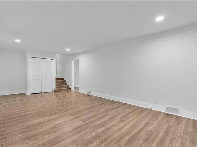 Building Photo - Earn Wealth While Leasing - Like a Homeowner - Lease to Own