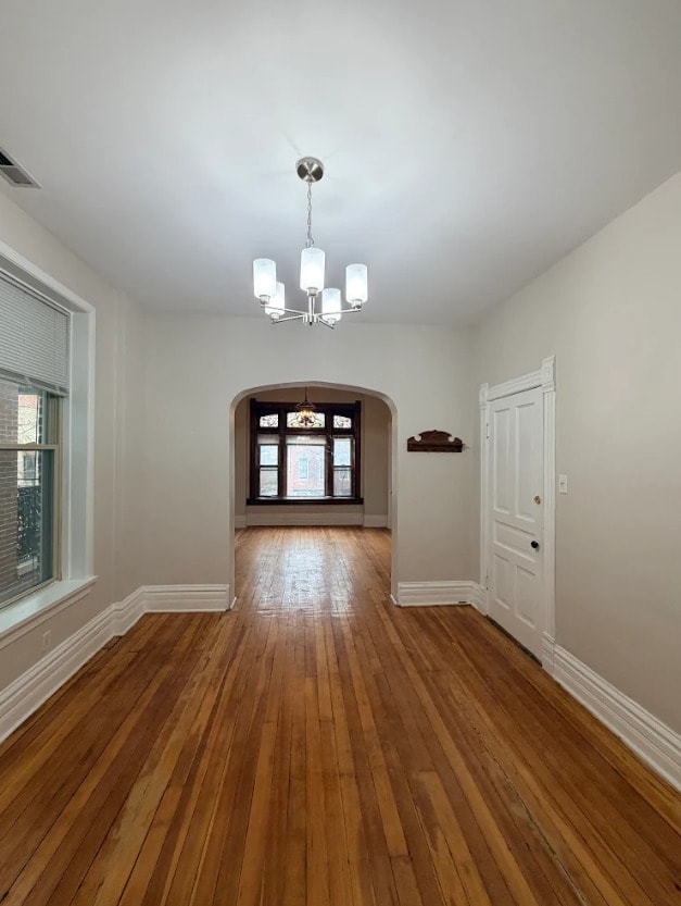 Building Photo - 1013 N Winchester Ave