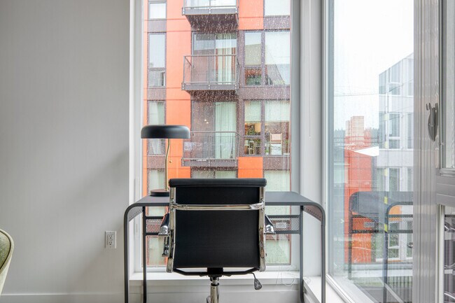 Foto del edificio - 12269 NE 12th Ln