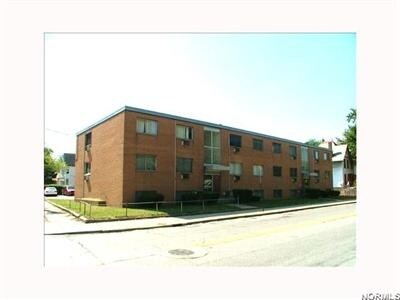 Foto principal - 3103-3107 Denison Ave