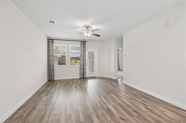 Building Photo - 9848 Sweet Flag Ct