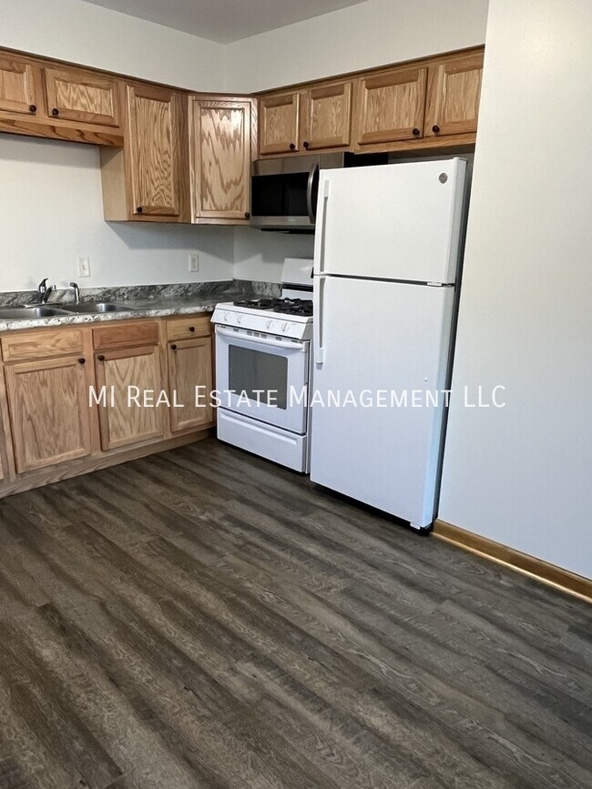 Foto del edificio - 11276 Avery Ave