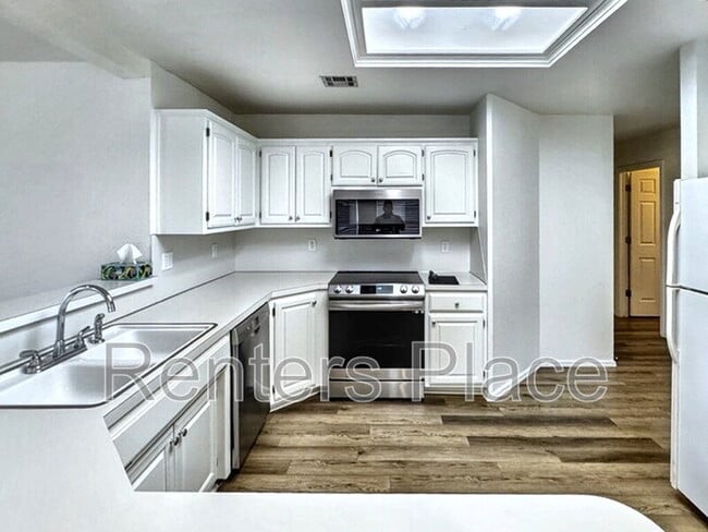 Building Photo - 3819 W Galveston Pl S