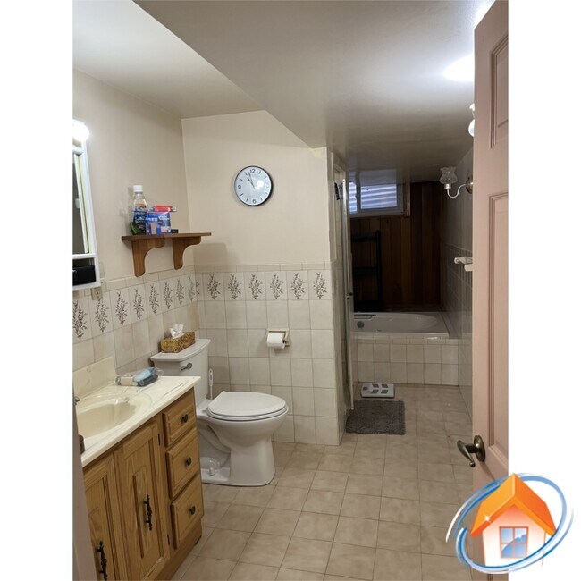 Photo du bâtiment - 24 Cliffwood Rd