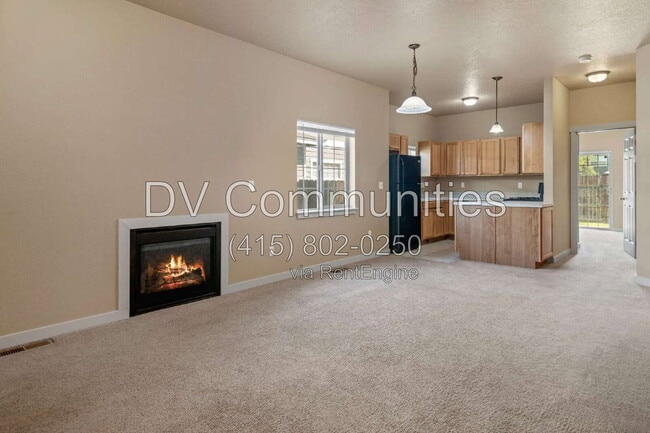 Building Photo - 1413 SW 27th St