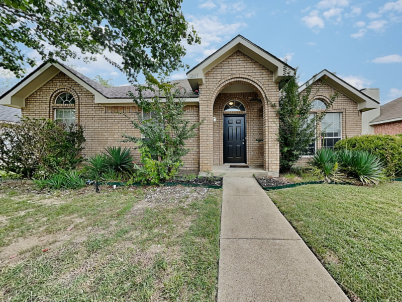 Primary Photo - 12619 Summer Hill Dr
