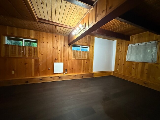 Foto del edificio - 729 Willow Wy