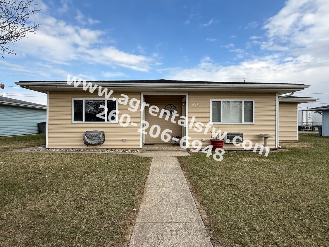 Foto principal - 1034 Lewis Pl