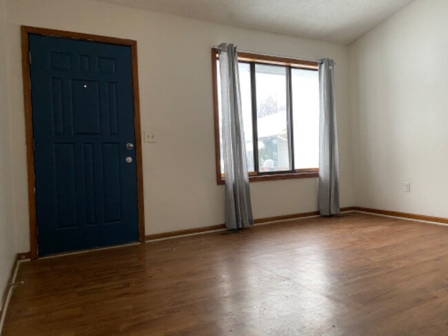 Foto del edificio - 1217 Palmer Ct NE