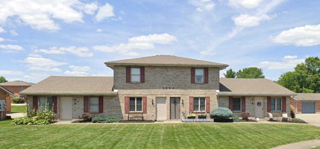 Primary Photo - 1555 Windridge Pl