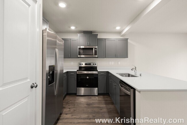 Foto del edificio - Beautiful NEW CONSTRUCTION 3 Bedroom, 2.5 ...