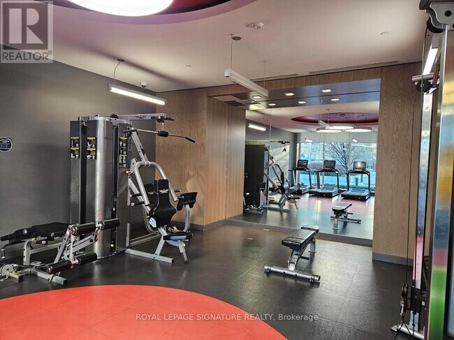 Building Photo - 20 Thomas Riley Rd