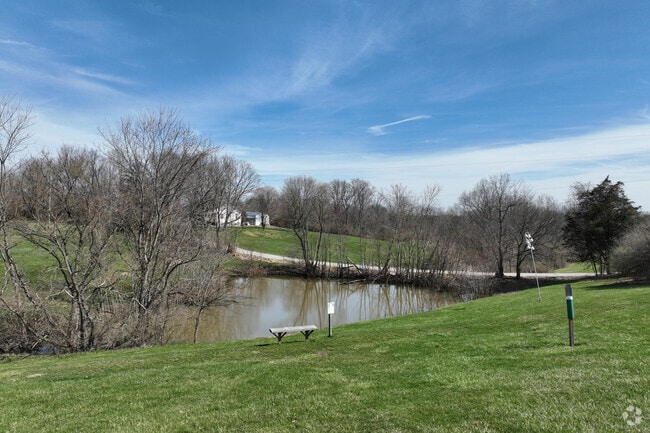 Lincoln Ridge Park has stocked fishing ponds for Independence anglers.