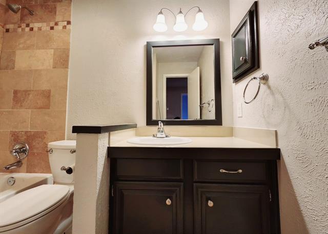 Foto del edificio - 8601 Park Ln