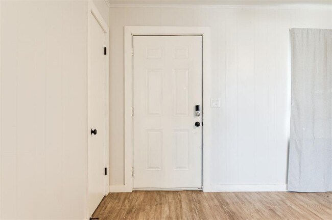 Foto del edificio - 314 W 36th St