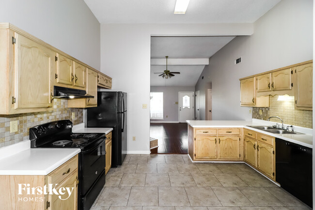 Building Photo - 2507 Bassfield Dr