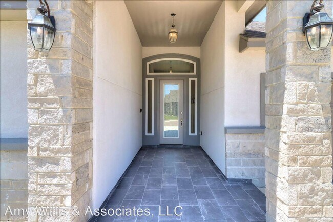 Building Photo - 4 br, 3 bath House - 3005 Oakdale