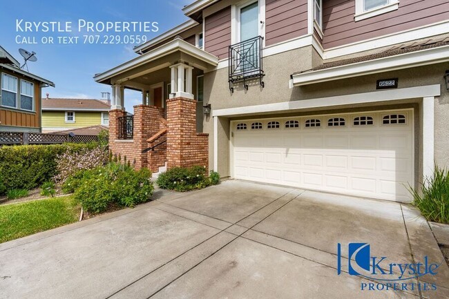 Building Photo - 6622 Solitude Ct