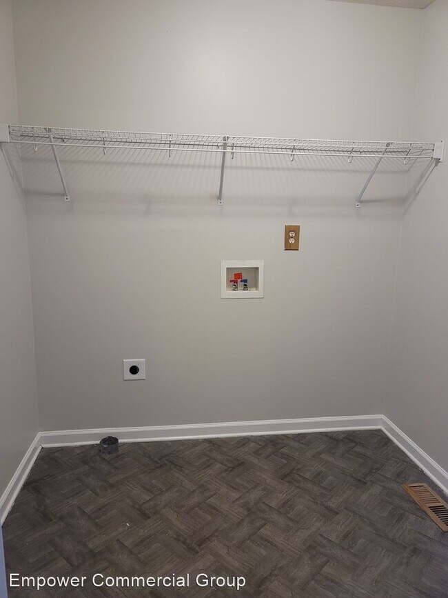 Foto del edificio - 3 br, 2 bath House - 325 Tokay Drive