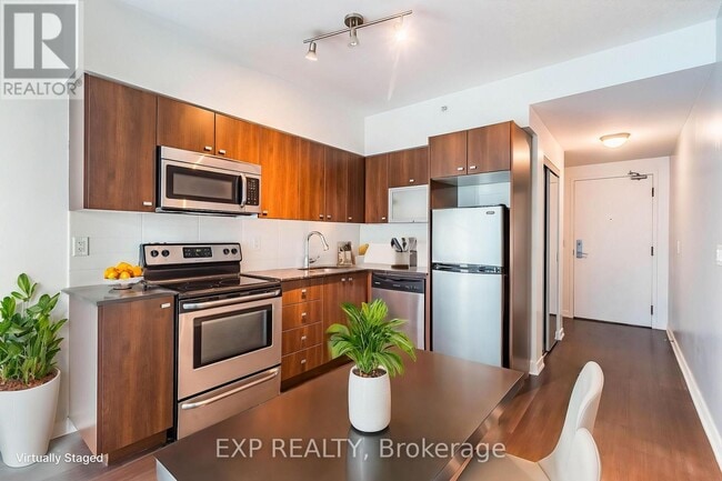 Building Photo - 69 Lynn Williams St