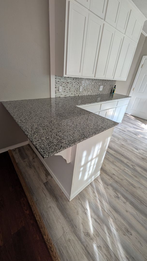 Building Photo - Cute home in the Heart of West Monroe