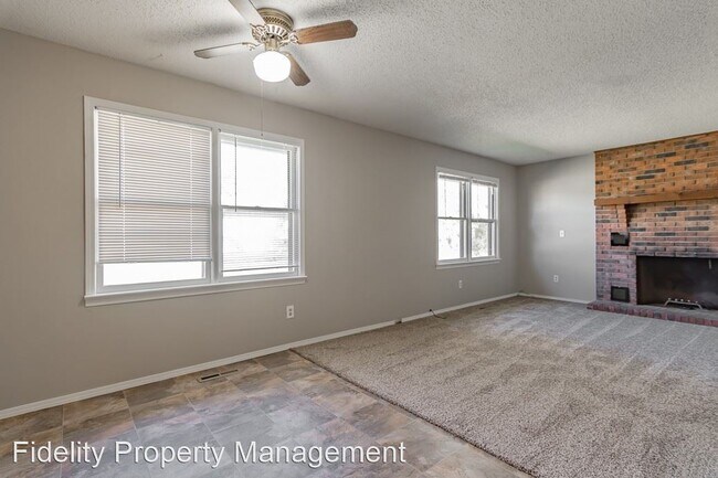 Foto del edificio - 3 br, 1 bath House - 1007 E. Pythian