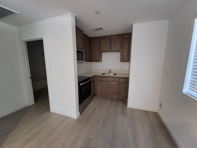 Foto del edificio - 7308 Erskineville Dr