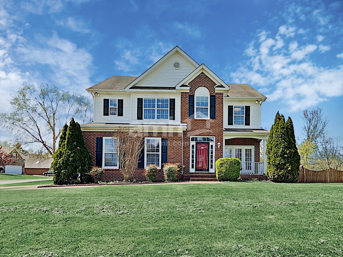Foto principal - 2662 Hansford Dr