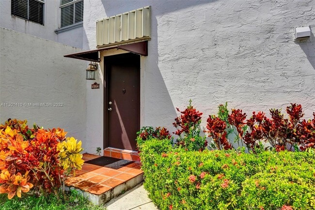 Building Photo - 4964 NW 97th Pl