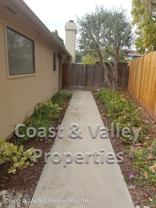 Foto del edificio - 2 br, 2 bath House - 142-4 Nissen Rd.