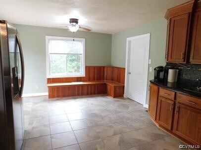 Building Photo - 280 Clayville Rd