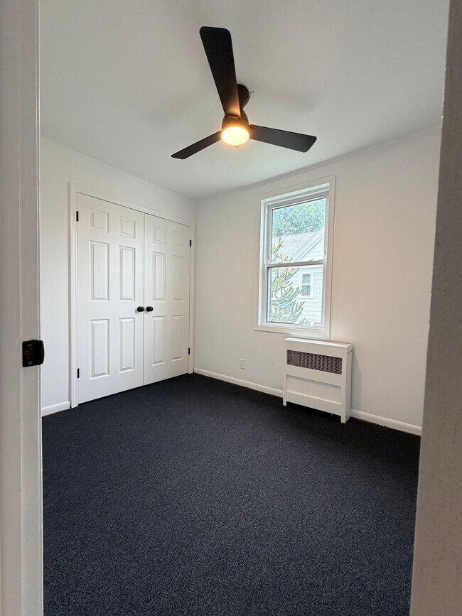 Photo - 51 W Hitchcock Ave (Floral Park, NY) Apartment