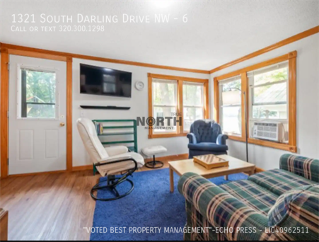 Foto del edificio - 1321 S Darling Dr NW
