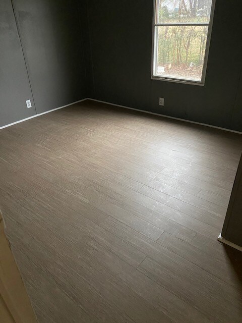 Building Photo - 209 Stinson Dr