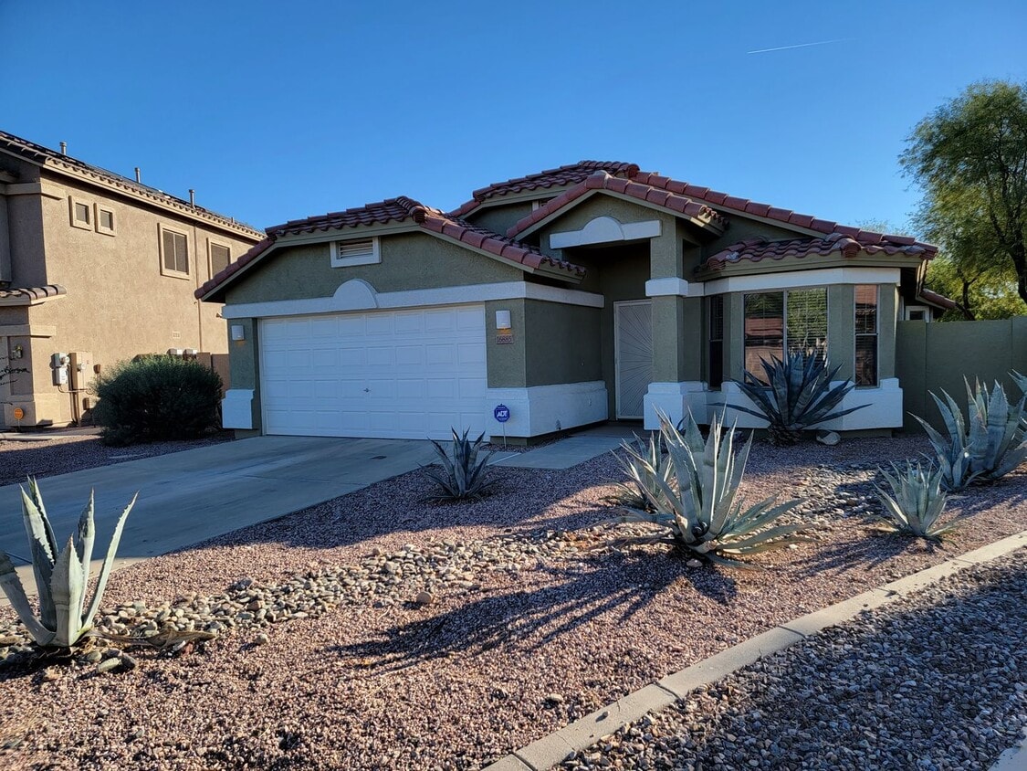 Foto principal - 16885 W STATLER ST, Surprise, AZ 85388