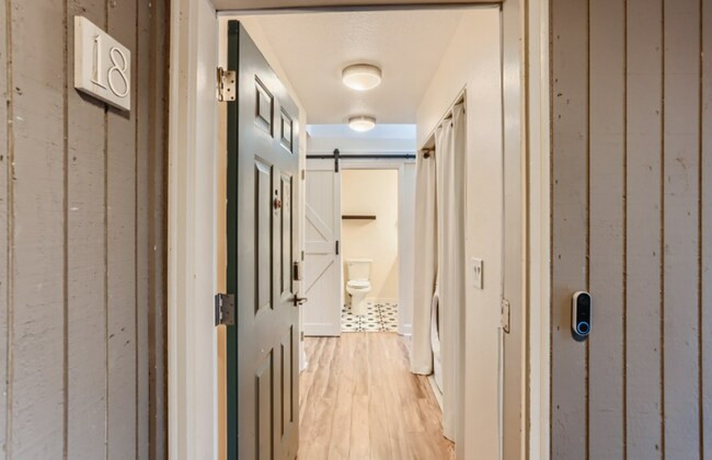 Foto del edificio - Modern Hillsdale Condo with Vaulted Ceilings, Quartz Kitchen, and Private Deck