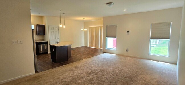 Foto del edificio - Newly Constructed House for Rent in Bridgeton