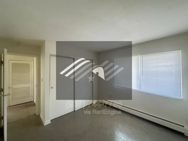 Building Photo - 807 E Trotwood Blvd