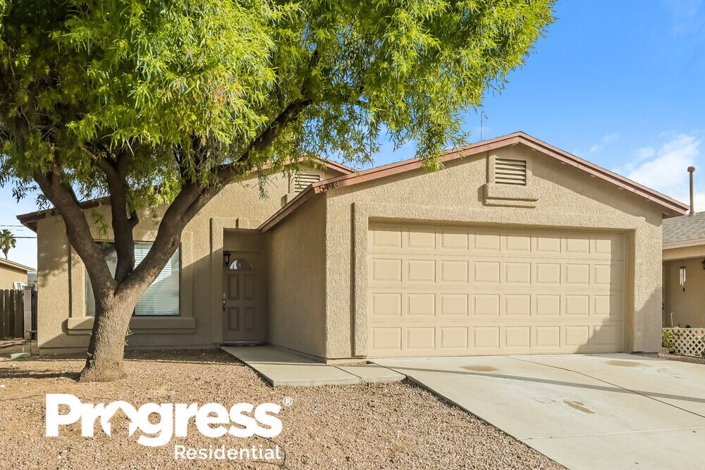 Tucson, 
                        , –