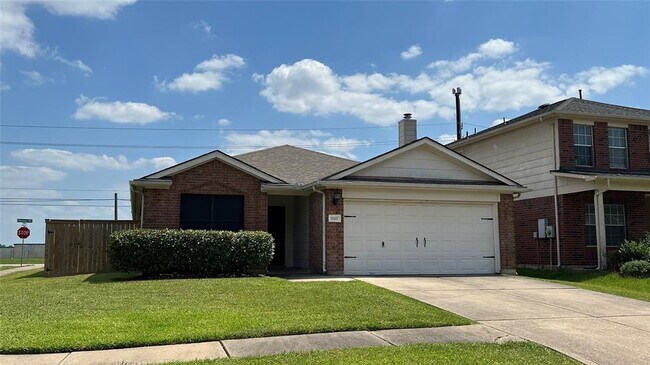 Building Photo - 13507 Elder Bridge Dr