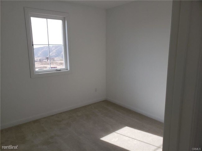 Building Photo - 4 br, 3 bath House - 20656 W Chestnut Cir