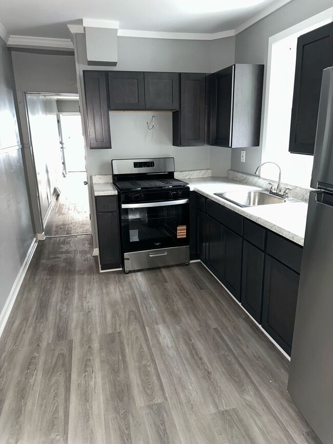 Foto del edificio - Fully Renovated Single Family House